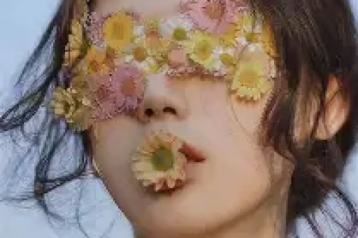 打假网红盯上李亚鹏指出他就是个老赖做公益的行为都是假的