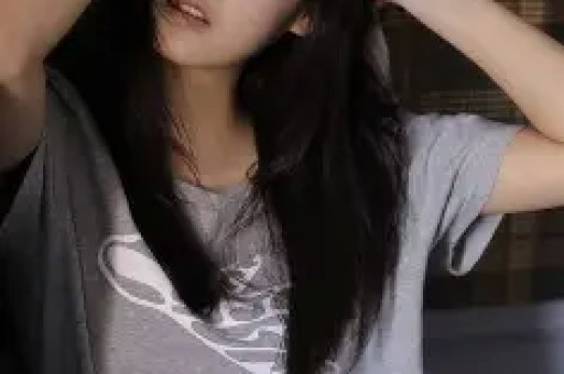 3大瓜！阿雅抄袭赵樱子当三当红小花交往多个老男星 个个离谱