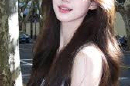 一天3个瓜！女星被大佬操控、顶流恋情曝光杨颖被牵连 个个大瓜