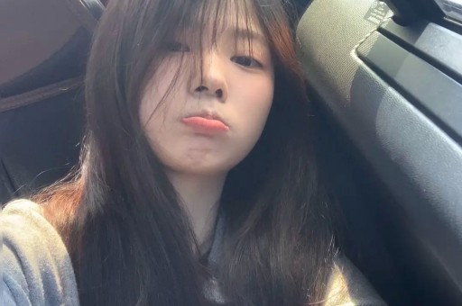爆红明星被曝隐婚生子! 爆红明星被曝隐婚生子!